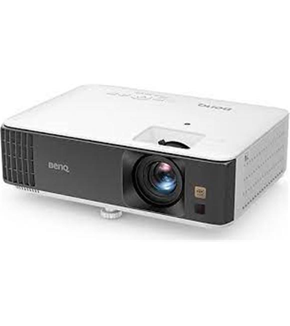 BenQ TK700 3200 ANS 4K UHD 240hz HDR Oyun Eğlence Projektörü 2.5 mt den 100
