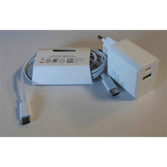 Elba ELB04-PD-25WTypc Beyaz 25W Typc-e Ev Şarj Kafa+1mt Type-c To Type-c Kablo 3.1 Hızlı Şarj