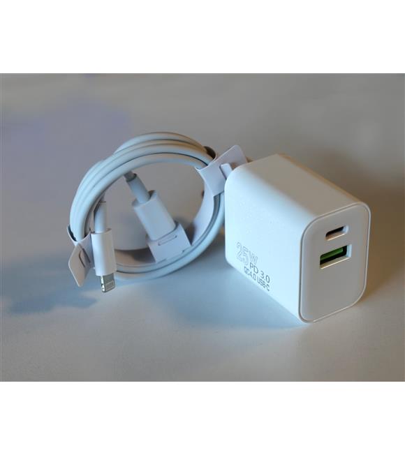 Elba ELB05-PD-25WIOS Beyaz 25W Usb-c Ev Şarj Kafa+1mt Type-c To Lightnıng Kablo PD3.0-QC4.0 Hızlı Şarj
